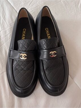 Chanel Black Leather Quilted CC Loafers - 41